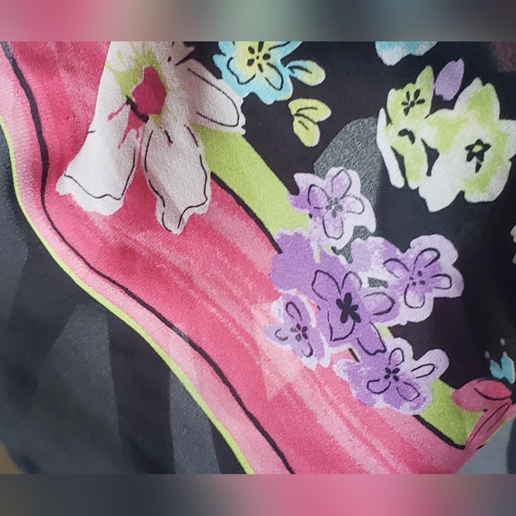 Sag harbor flower print, sheer blouse/bathing suit cover up - Picture 5 of 7